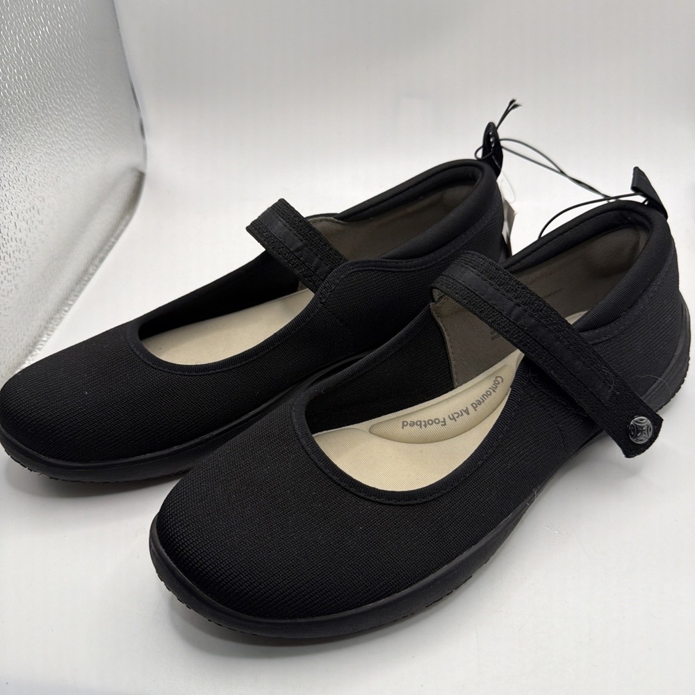 JSPORT Women Lightweight Contoured arch, MJ Strap, Black  Size 6.5 New